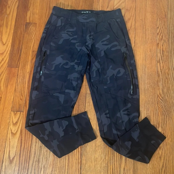 Cambia Jogger Pants Camo Black Grey women’s size 38 Medium - Picture 1 of 8